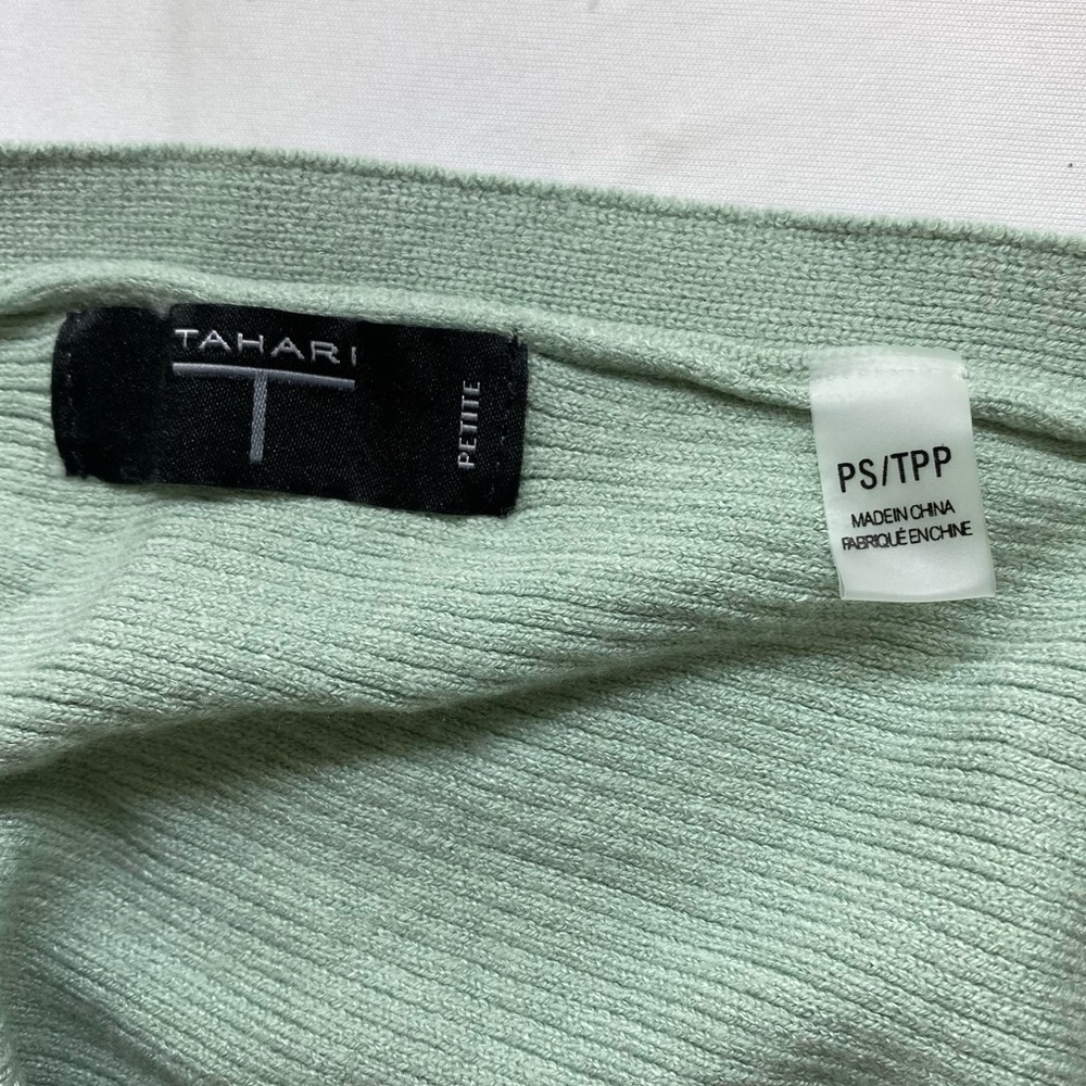 Tahari Sweater Mint Green Long Sleeve - Super Soft Size Ps View 3